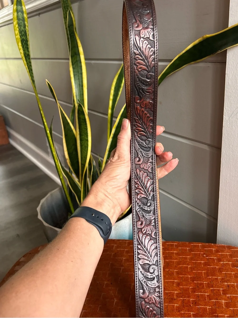 Vintage Justin Men’s 40 Tooled Leather Western Concho Belt USA Cowboy Rodeo